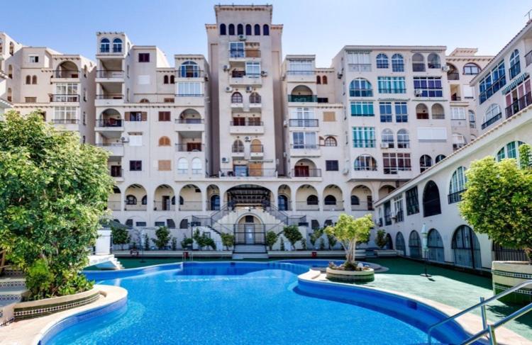 Beautiful Apartment Near Lamata Beach With Panorama Sea View!!! Torrevieja Bagian luar foto
